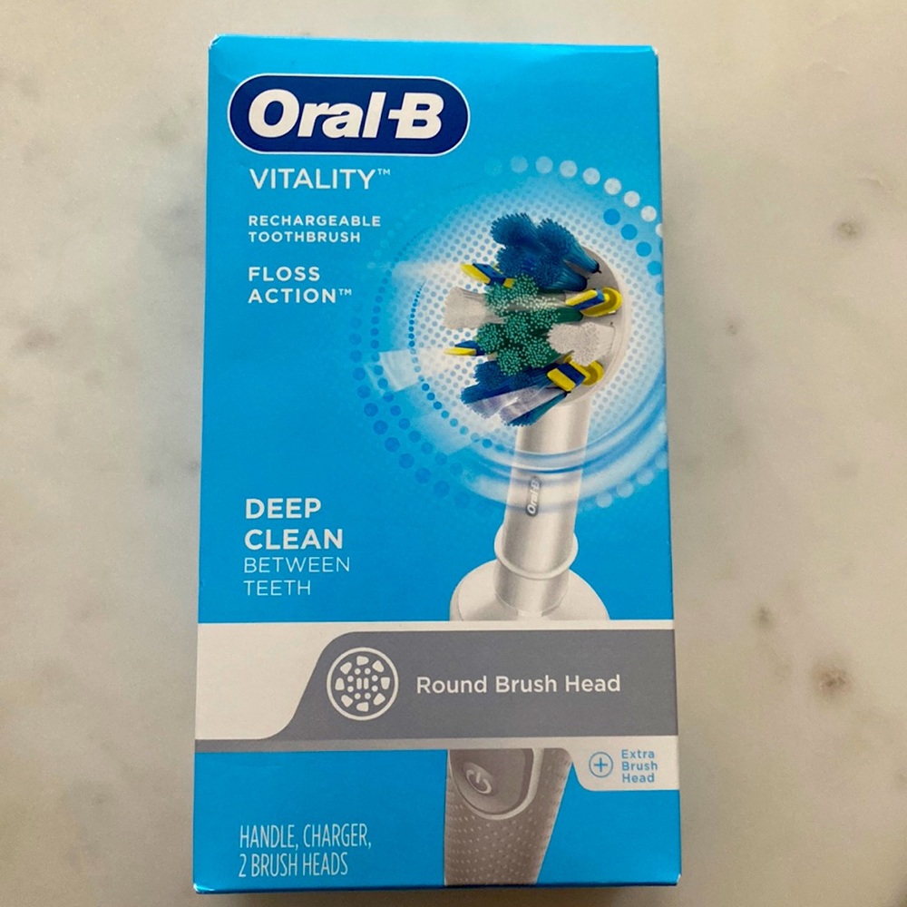 Oral-B Vitality Floss Action Electric Rechargeable Toothbrush